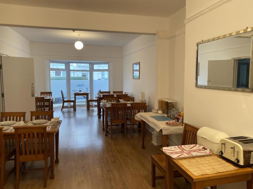 Hotel Sea Breeze Clacton-on-Sea Εξωτερικό φωτογραφία