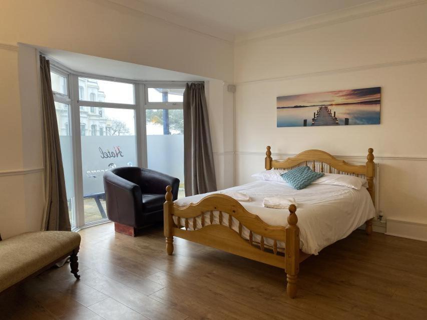Hotel Sea Breeze Clacton-on-Sea Εξωτερικό φωτογραφία