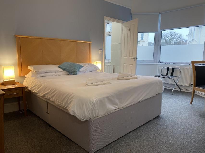 Hotel Sea Breeze Clacton-on-Sea Εξωτερικό φωτογραφία